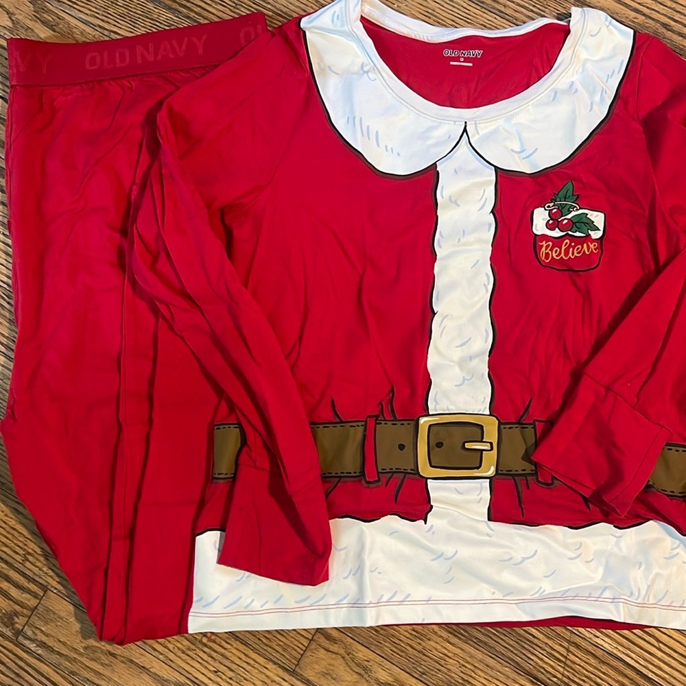 Like new Santa pjs
